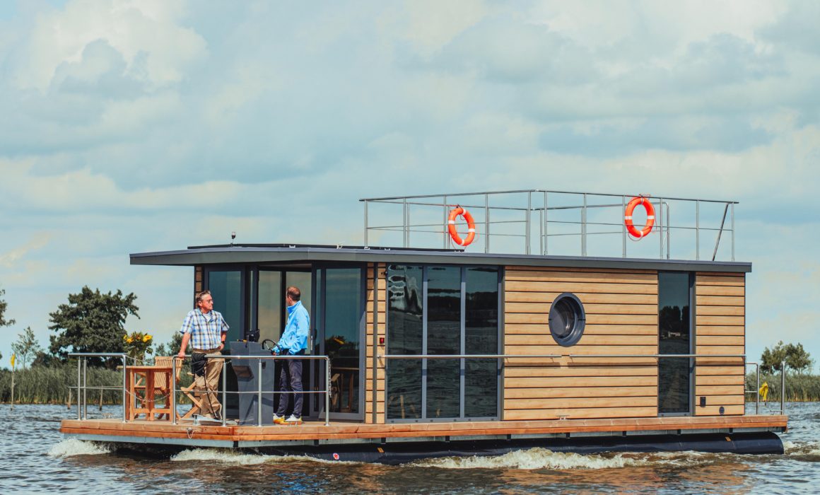 Apartboat L